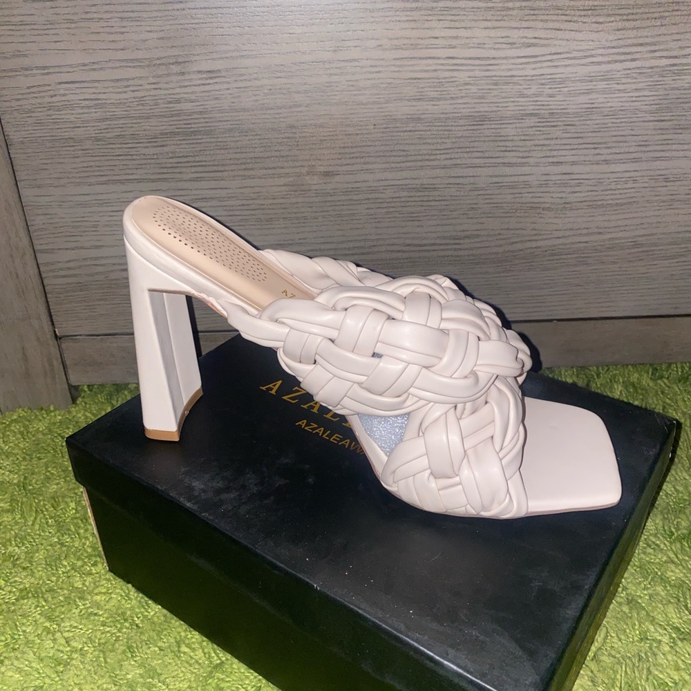 Azalea Wang Nude Heel